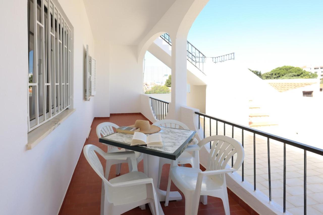 Apartamentos Pedro For Families By Bedzy Albufeira Exterior foto